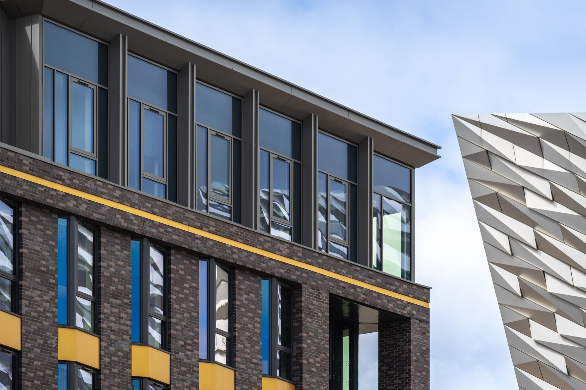 Hamilton Dock Hotels: Aloft and Residence Inn by Marriott